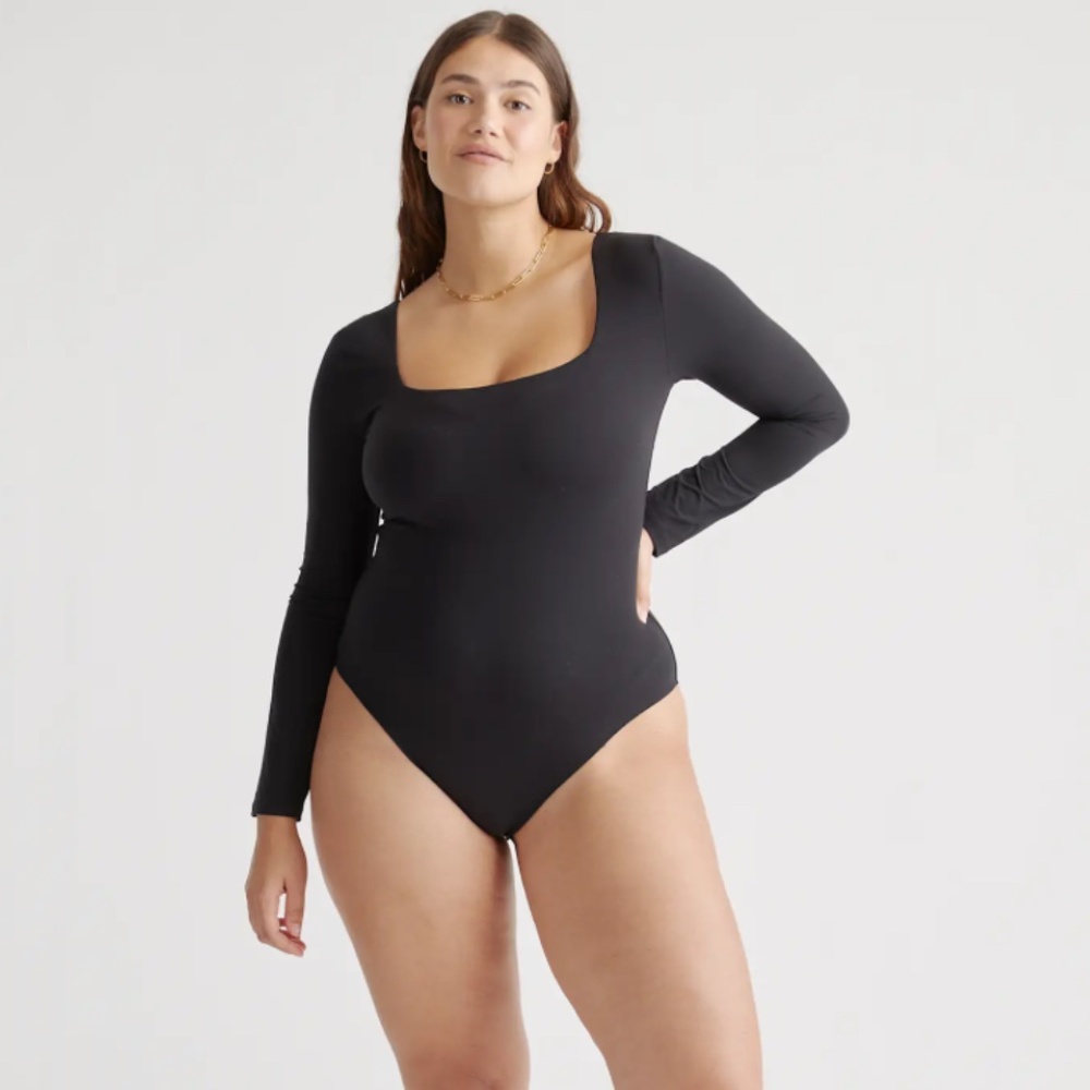 Black long sleeve bodysuit